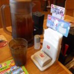 【悲報】すき家のピッチャー直飲み事件、16歳がとんでもないことを・・・