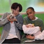 草間リチャード敬太容疑者、泥酔での公然わいせつ疑い。なぜ彼は顔を隠したのか