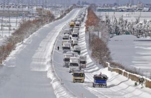 「24時間以上車の中」山陽道雪渋滞が突きつけた“帰省リスク”の怖さです