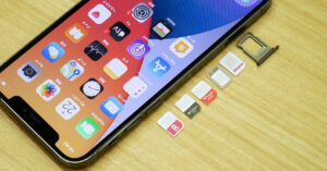 スマホ乗り換えで得してた人終了？総務省の携帯“乗り換え禁止”がガチでヤバい理由